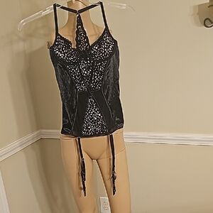 Elegant Black Lace Bustier